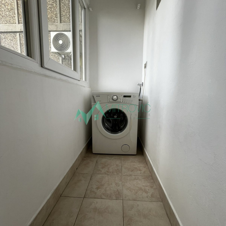 Stan Prodaja Novi Sad  60 m2