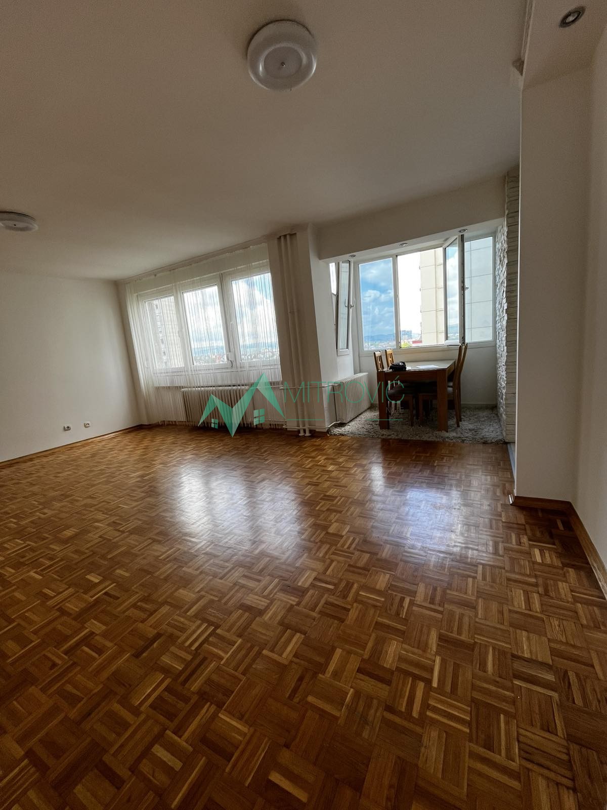 Stan Prodaja Novi Sad  60 m2