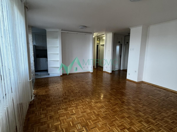 Stan Prodaja Novi Sad  60 m2