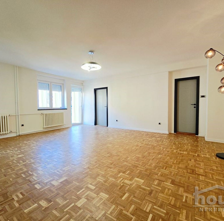 Stan Prodaja Novi Sad  64 m2