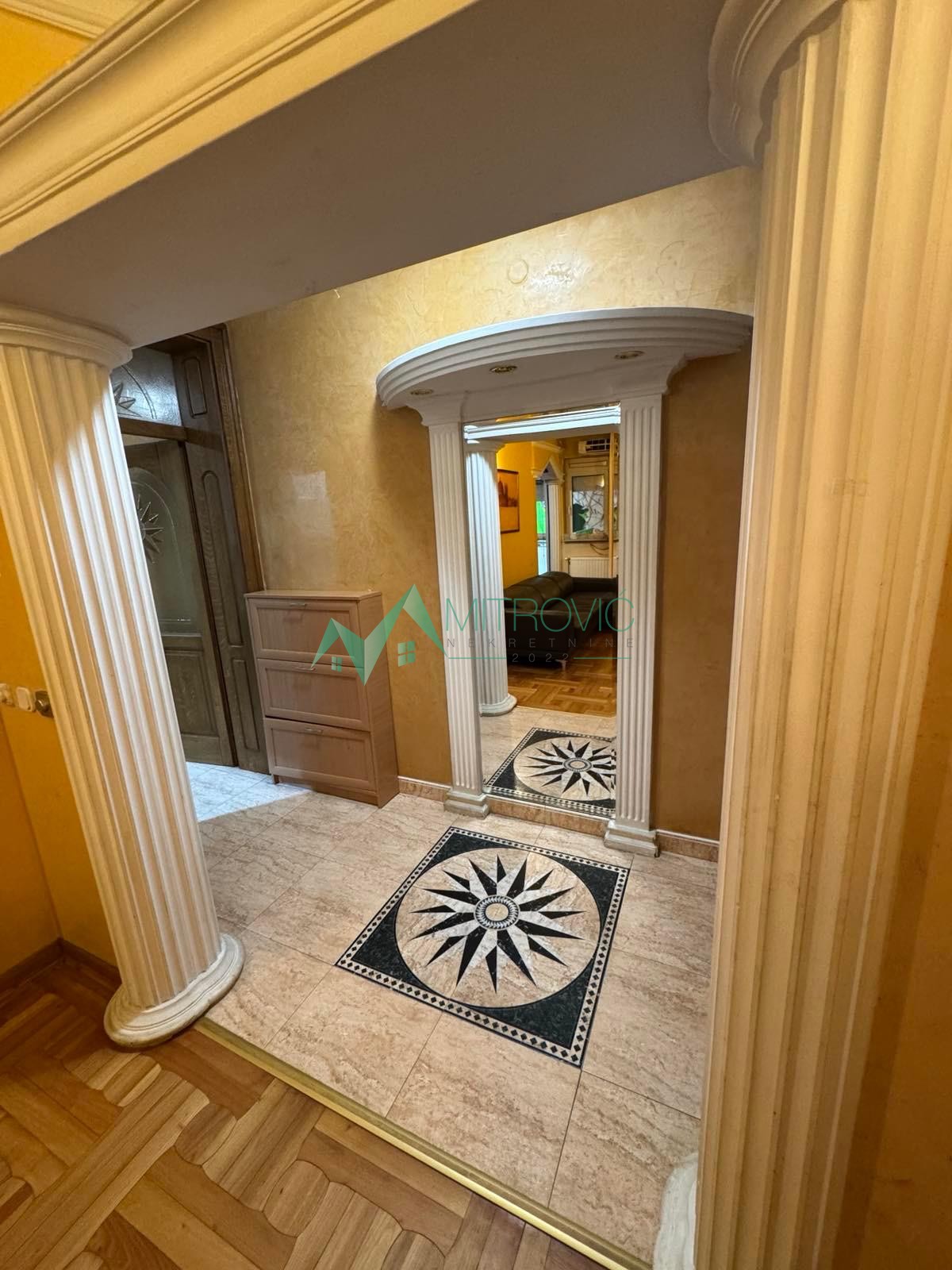 Stan Prodaja Novi Sad  64 m2