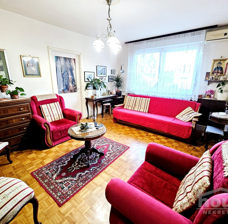 Stan Prodaja Novi Sad  43 m2
