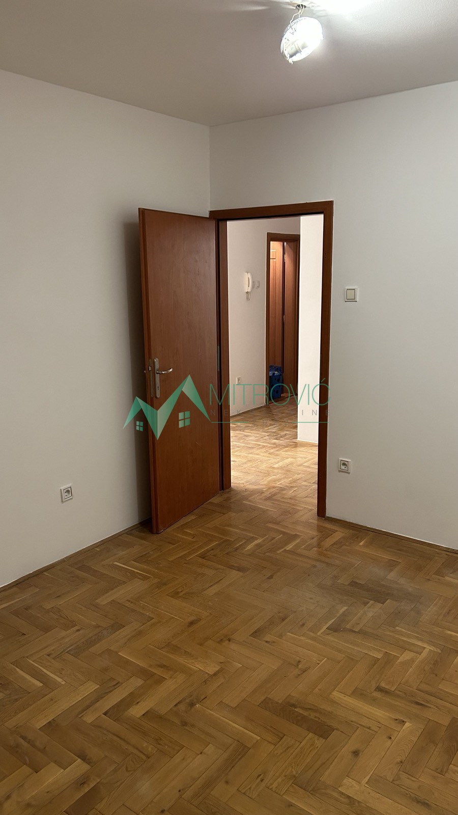 Stan Prodaja Novi Sad  54 m2