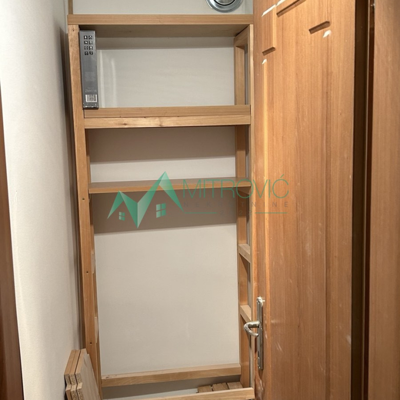 Stan Prodaja Novi Sad  54 m2