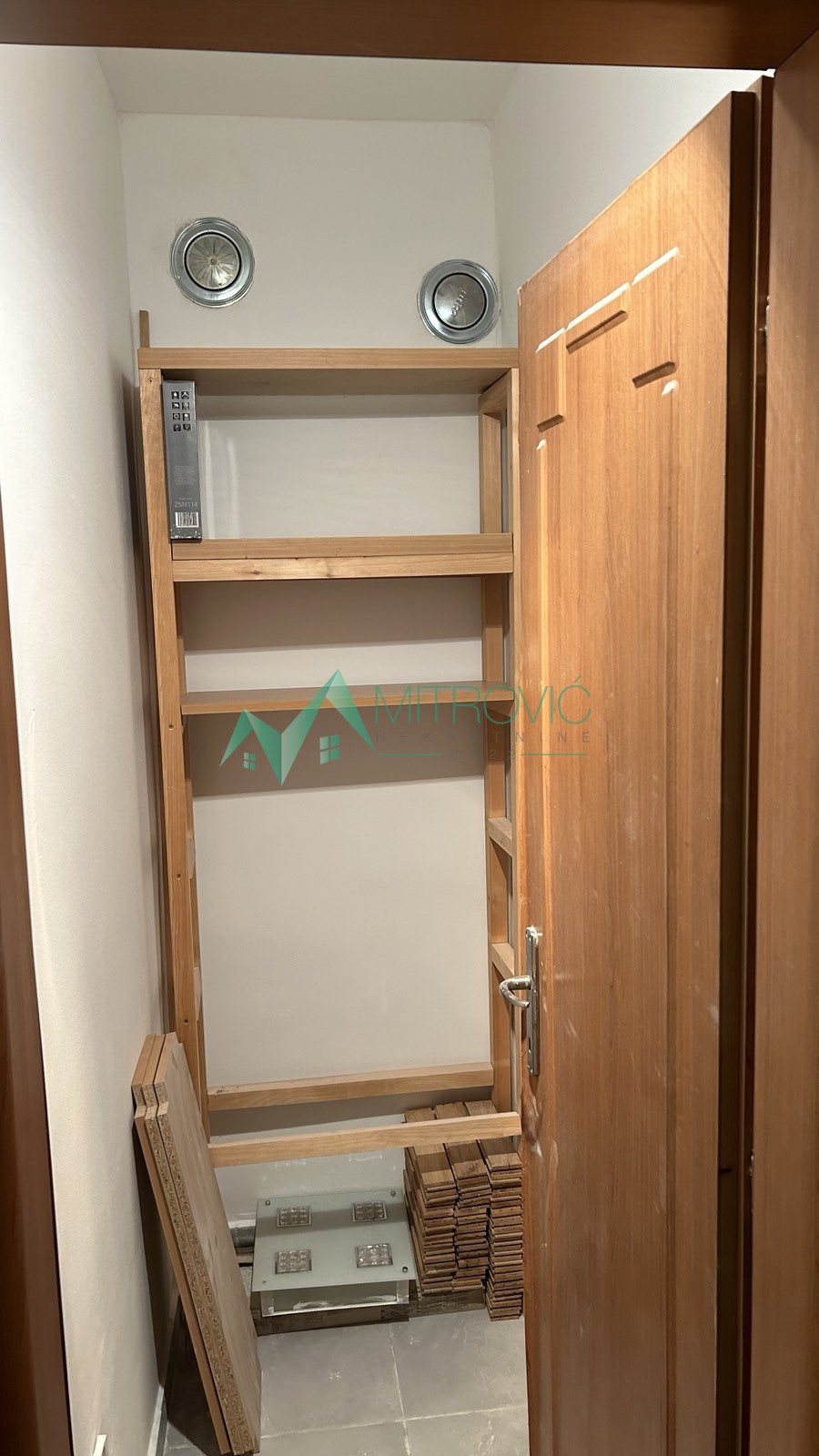 Stan Prodaja Novi Sad  54 m2