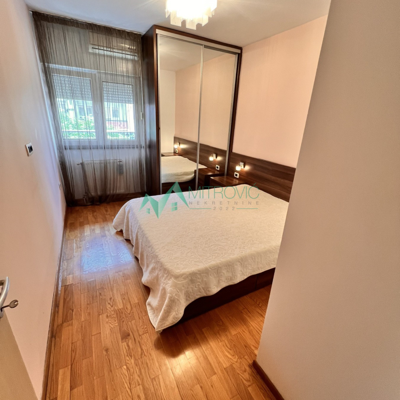 Stan Prodaja Novi Sad  57 m2
