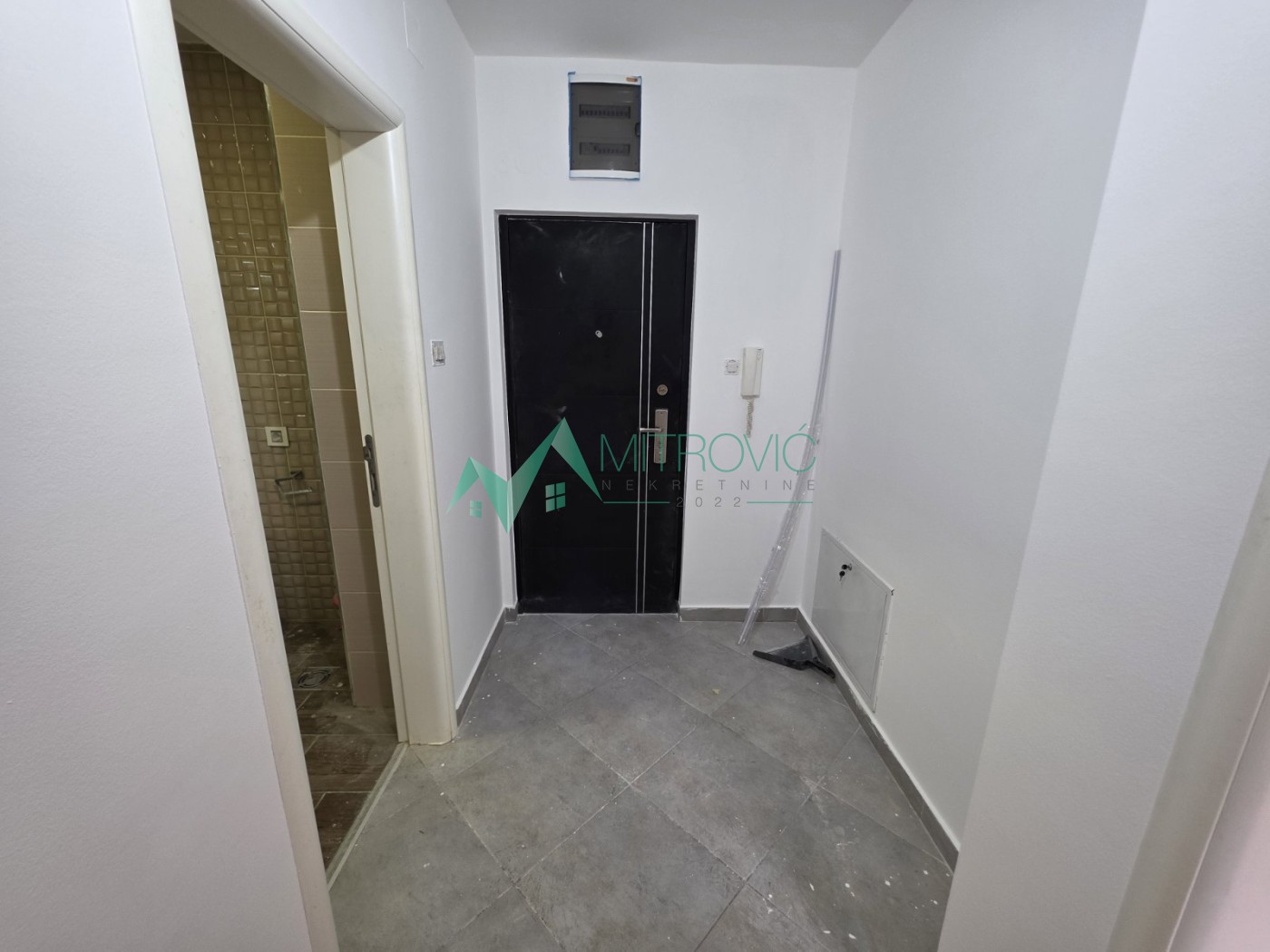 Stan Prodaja Novi Sad  40 m2