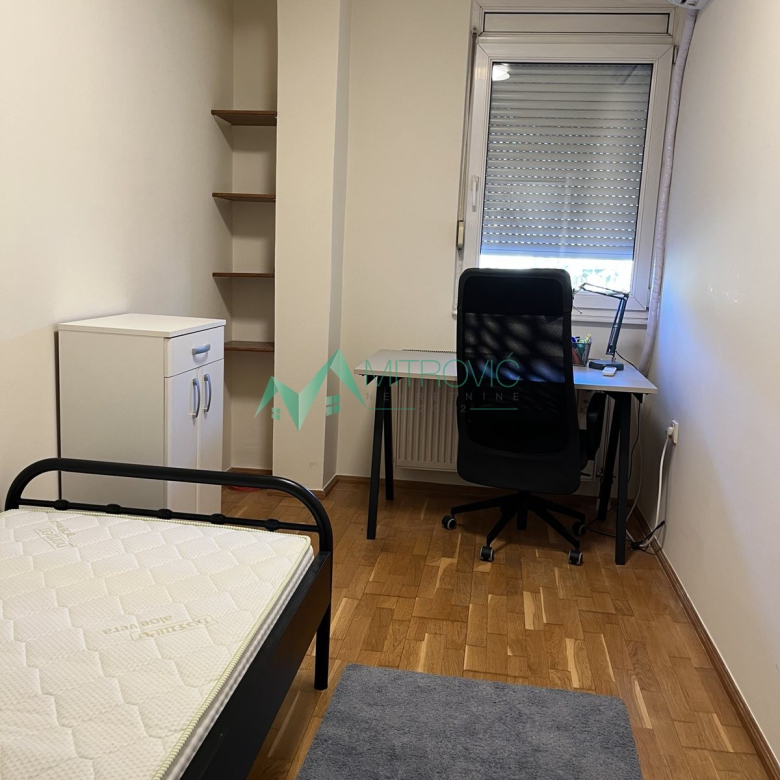 Stan Prodaja Novi Sad  44 m2