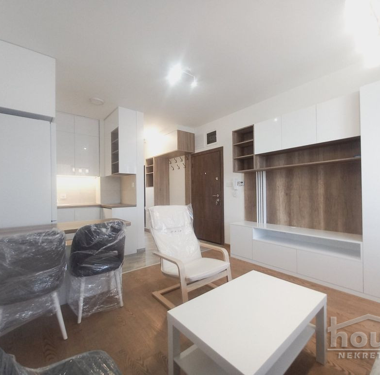 Stan Prodaja Novi Sad  43 m2