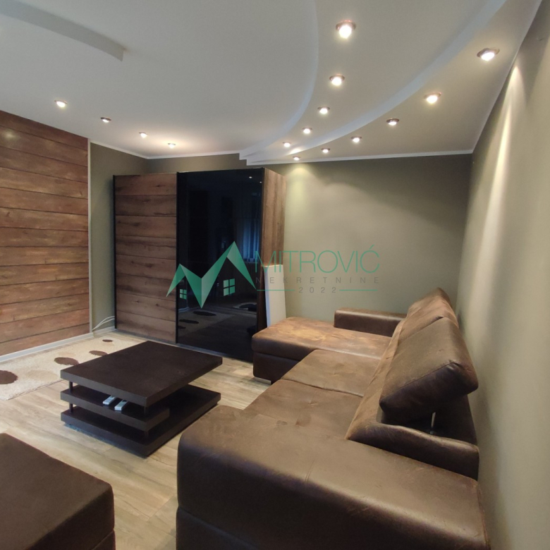 Stan Prodaja Novi Sad  52 m2