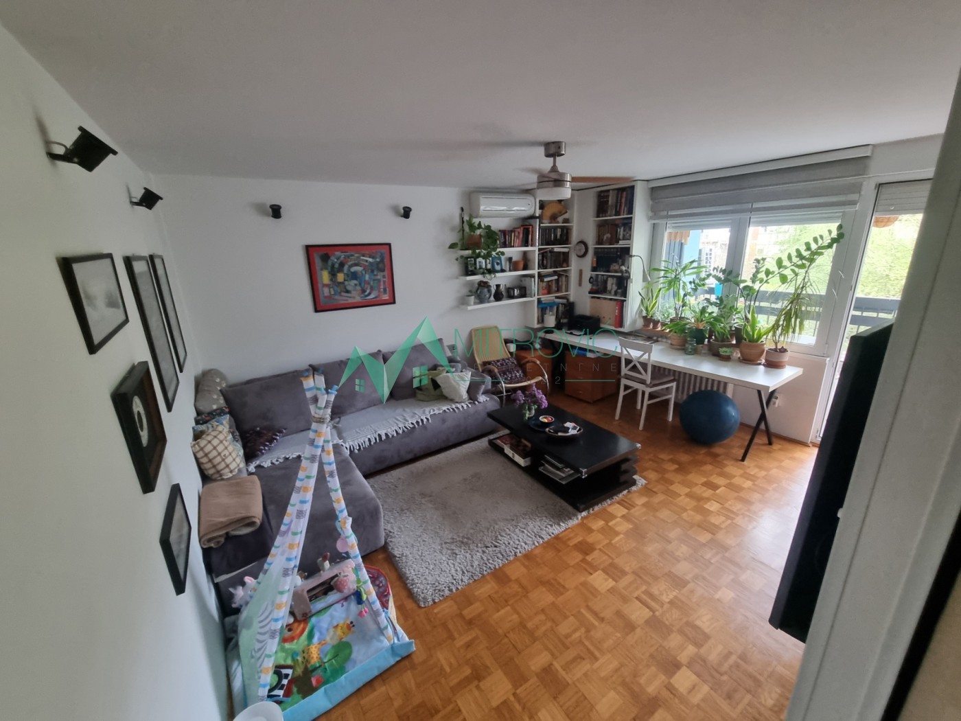 Stan Prodaja Novi Sad  54 m2