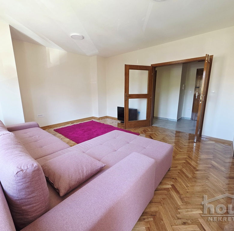 Stan Prodaja Novi Sad  60 m2