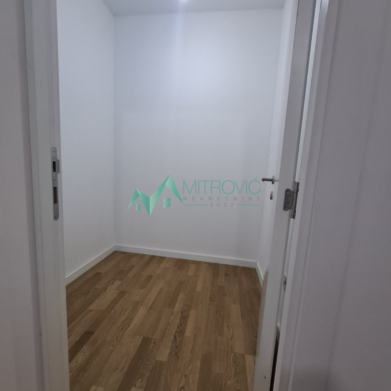 Stan Prodaja Novi Sad  44 m2