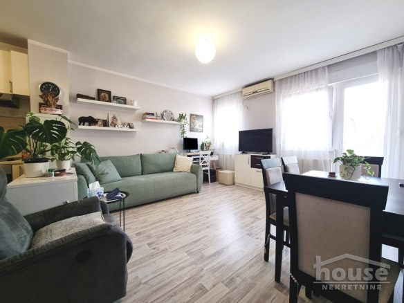 Stan Prodaja Novi Sad  48 m2