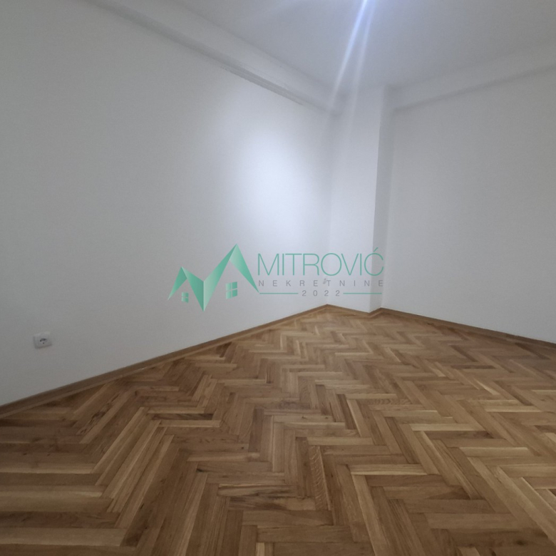 Stan Prodaja Novi Sad  40 m2