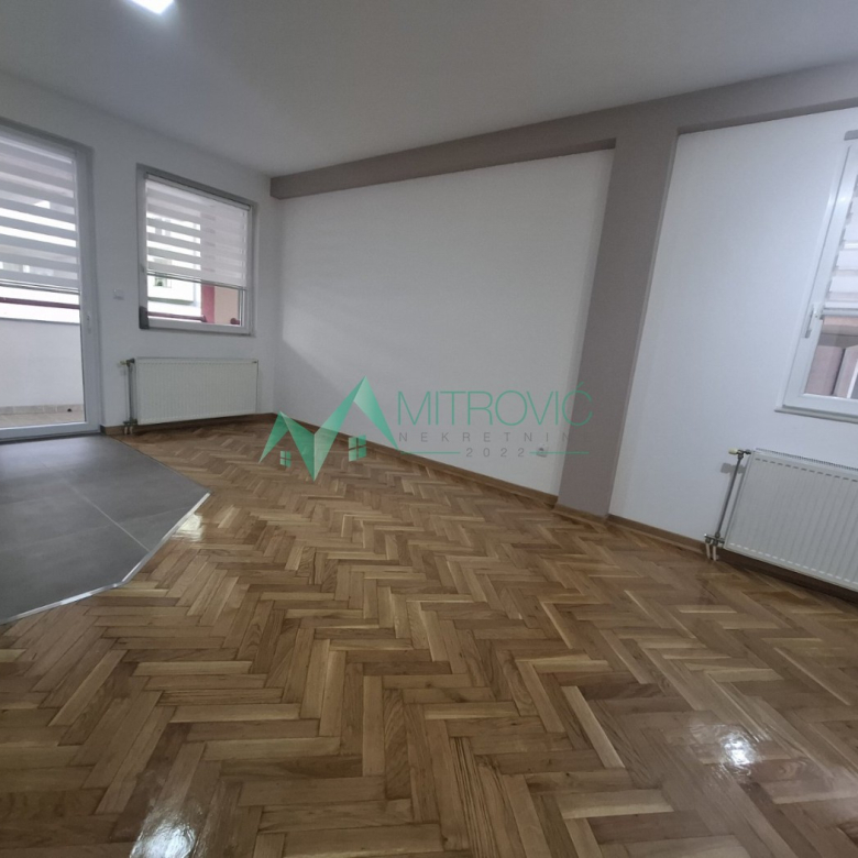 Stan Prodaja Novi Sad  40 m2