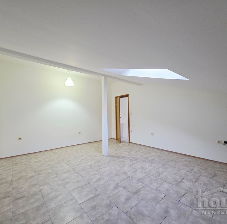 Stan Prodaja Novi Sad  56 m2