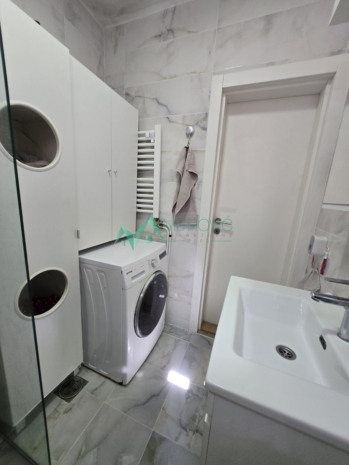 Stan Prodaja Novi Sad  72 m2