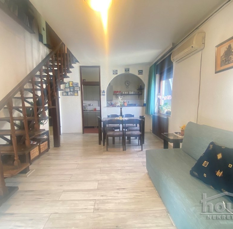 Stan Prodaja Novi Sad  73 m2