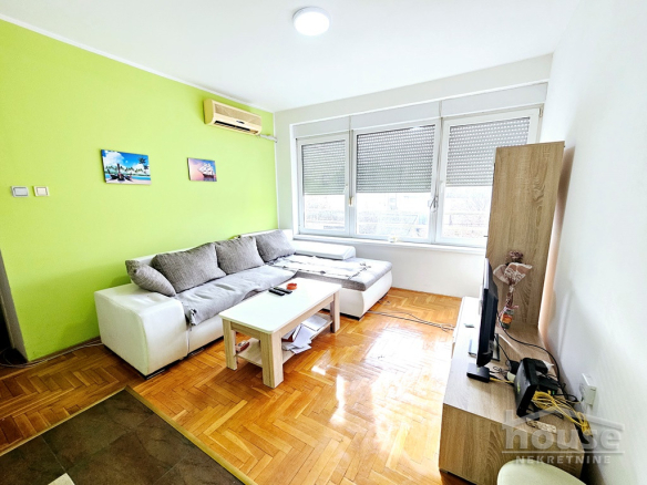 Stan Prodaja Novi Sad  52 m2