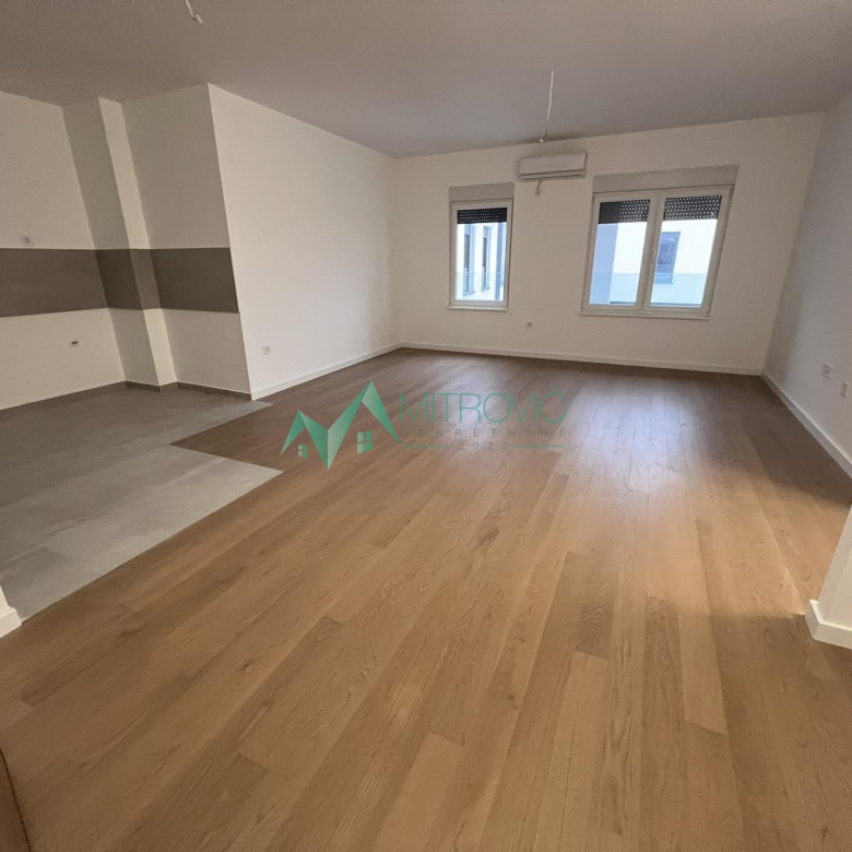 Stan Prodaja Novi Sad  123 m2