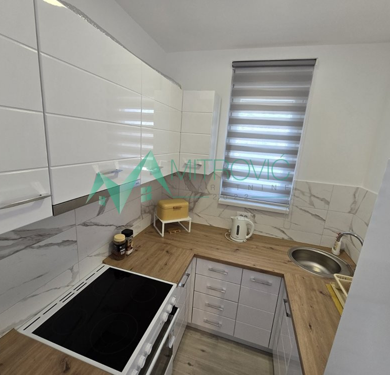 Stan Prodaja Novi Sad  88 m2