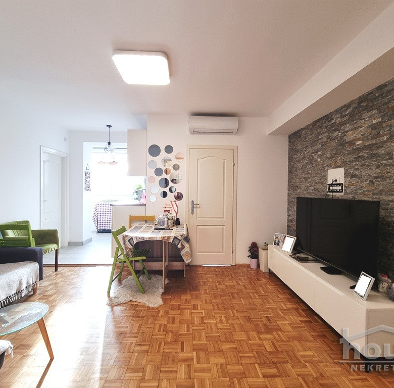 Stan Prodaja Novi Sad  53 m2