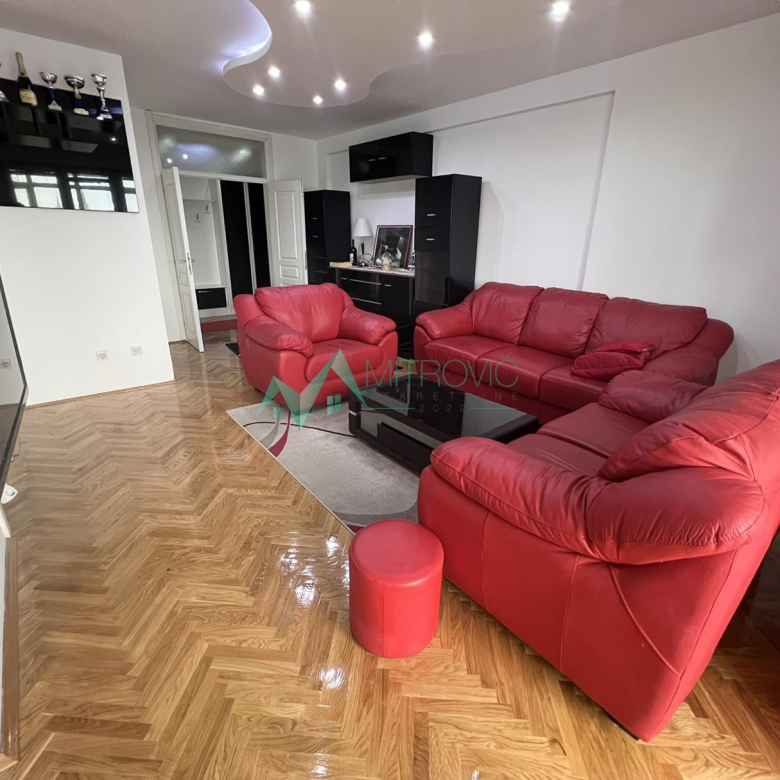 Stan Prodaja Novi Sad  101 m2