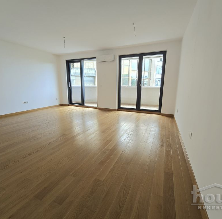 Stan Prodaja Novi Sad  86 m2
