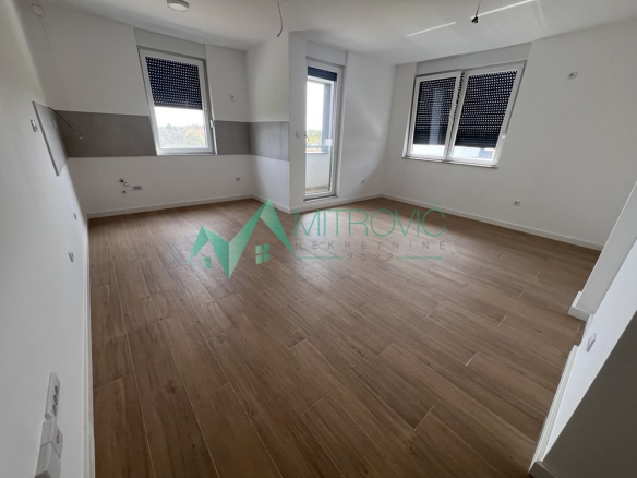 Stan Prodaja Petrovaradin  72 m2