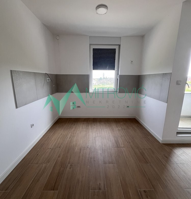 Stan Prodaja Petrovaradin  72 m2