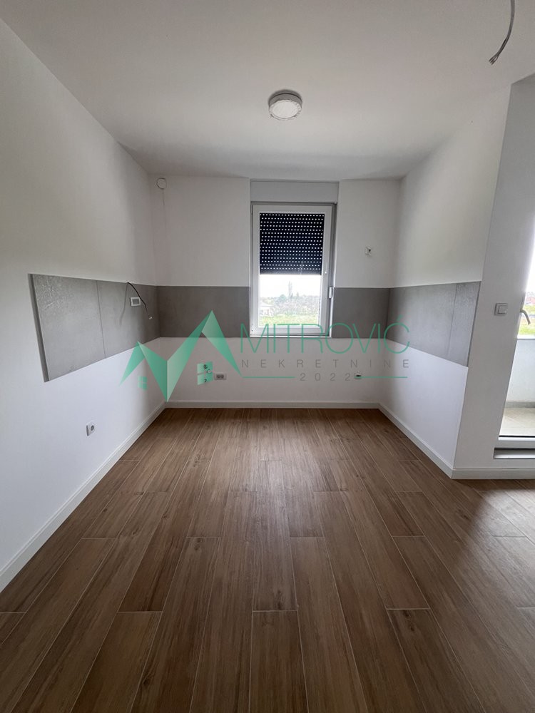 Stan Prodaja Petrovaradin  72 m2