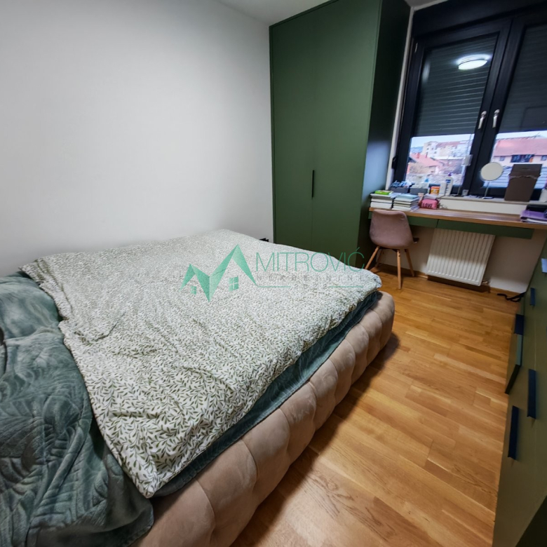 Stan Prodaja Novi Sad  87 m2