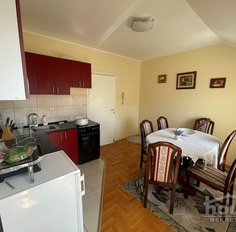 Stan Prodaja Novi Sad  64 m2