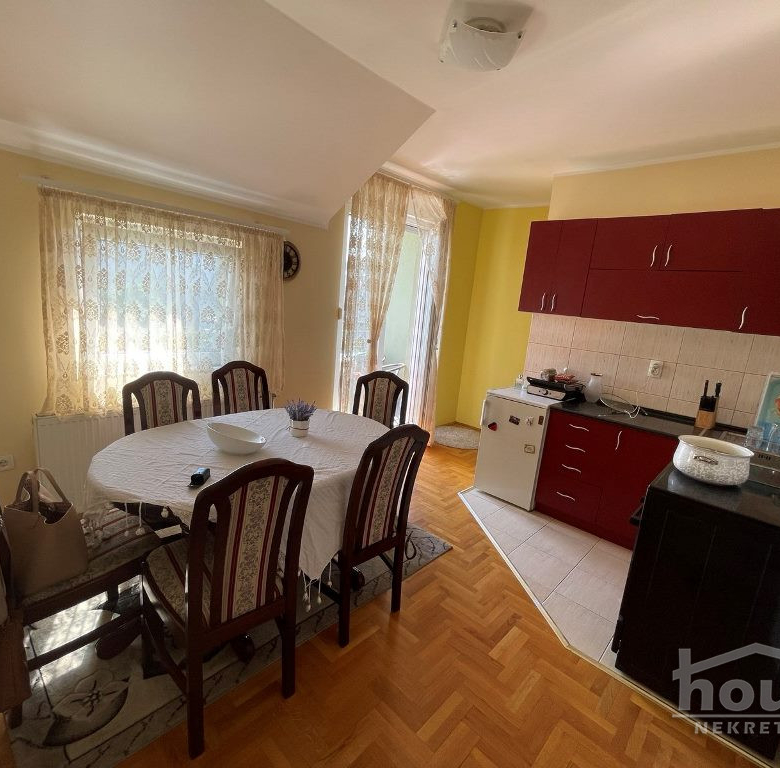 Stan Prodaja Novi Sad  64 m2