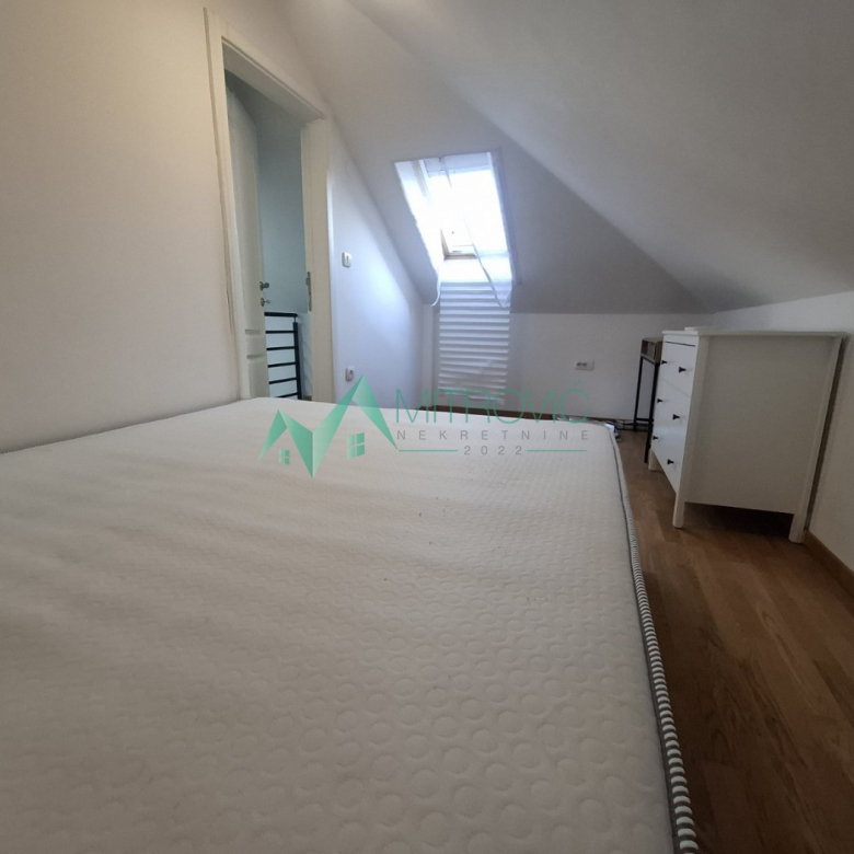 Stan Prodaja Novi Sad  62 m2
