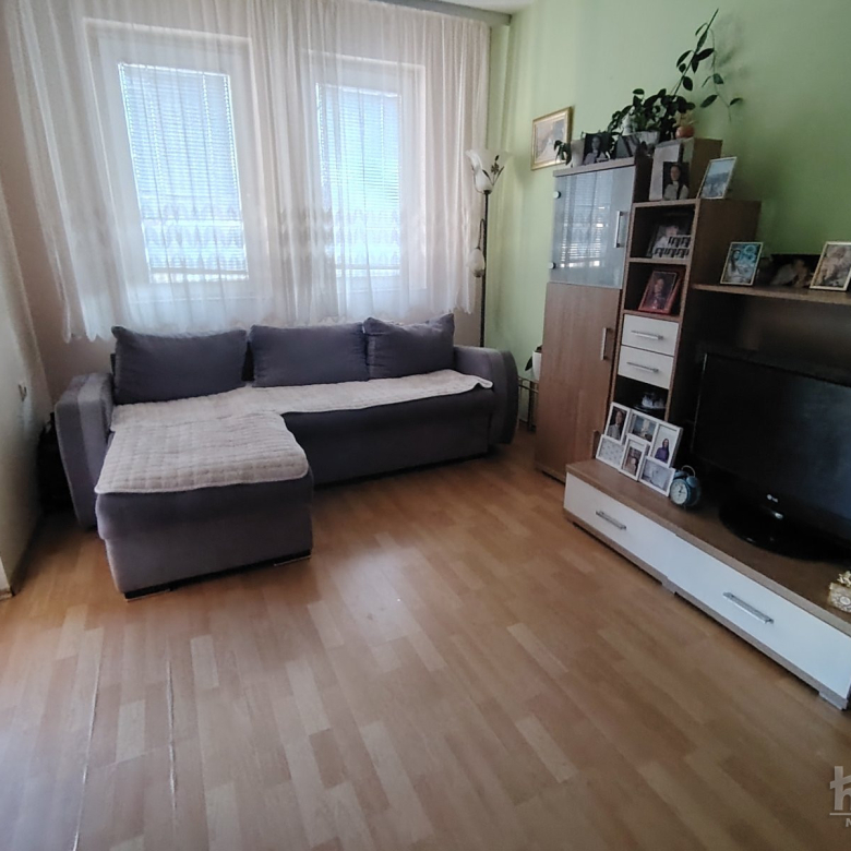 Stan Prodaja Novi Sad  81 m2
