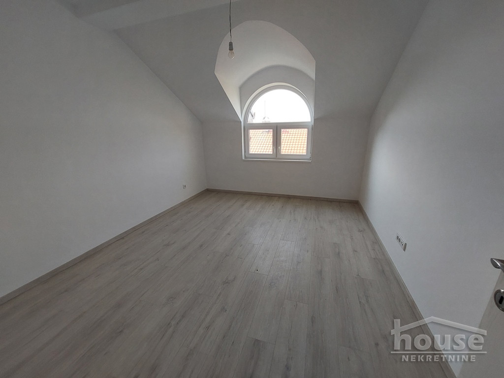 Stan Prodaja Novi Sad  83 m2