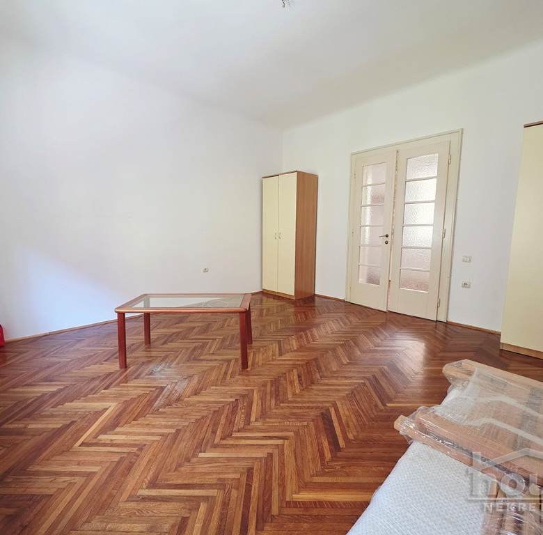 Stan Prodaja Novi Sad  72 m2
