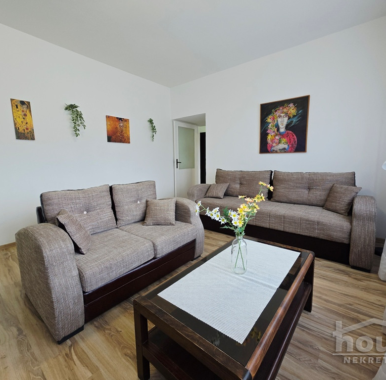 Stan Prodaja Novi Sad  78 m2