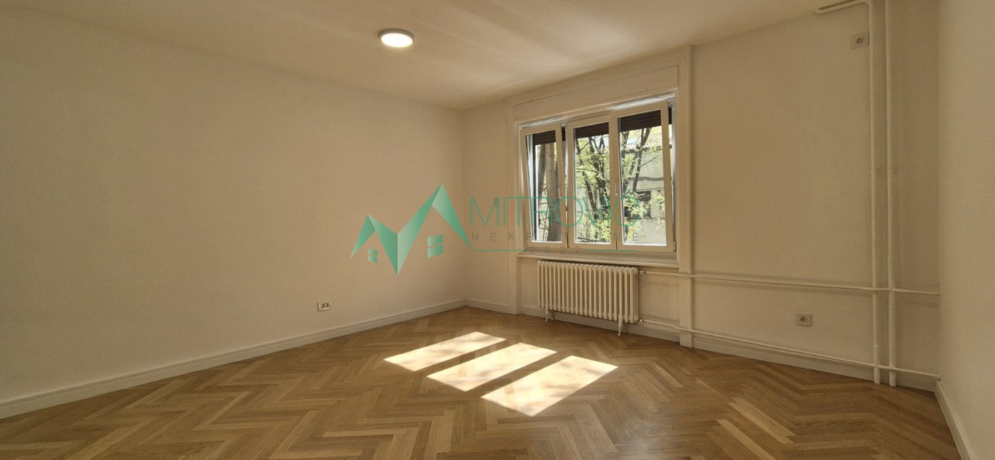 Stan Prodaja Novi Sad  85 m2