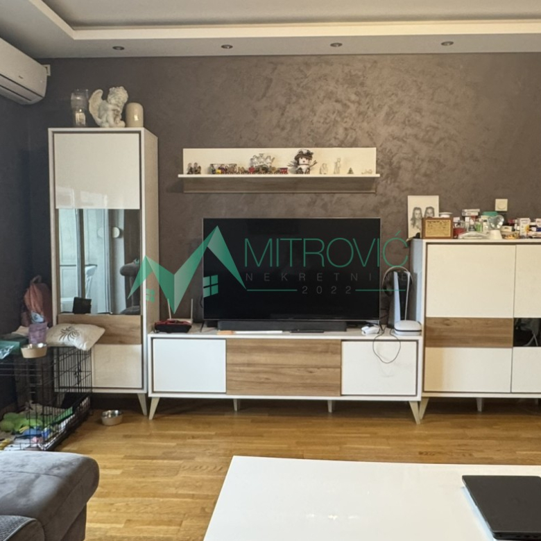 Stan Prodaja Novi Sad  69 m2