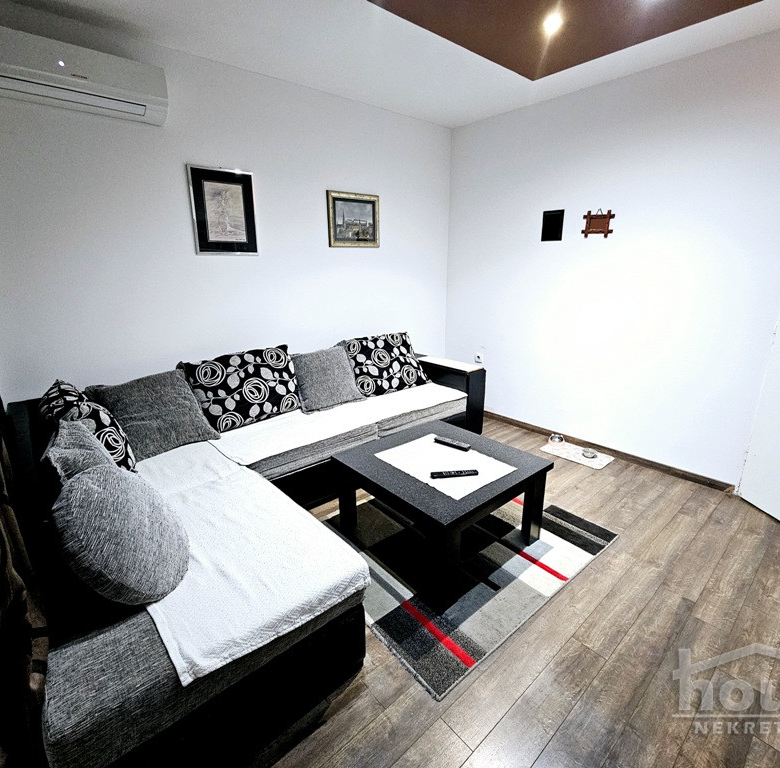 Stan Prodaja Novi Sad  81 m2