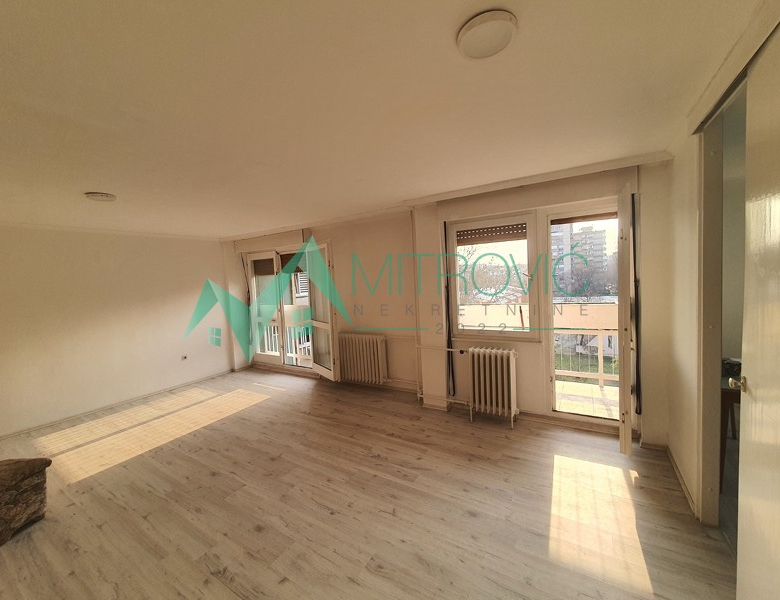 Stan Prodaja Novi Sad  78 m2