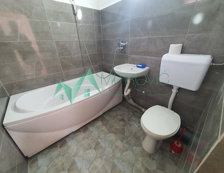 Stan Prodaja Novi Sad  78 m2