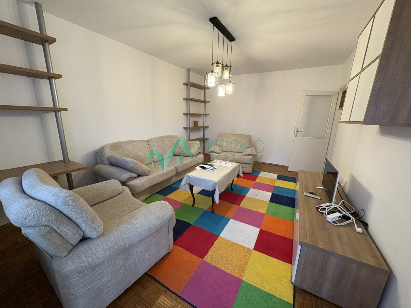 Stan Prodaja Novi Sad  74 m2