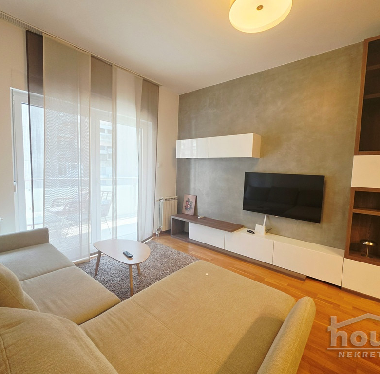 Stan Prodaja Novi Sad  78 m2