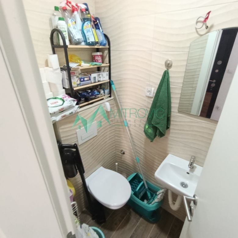 Stan Prodaja Novi Sad  72 m2