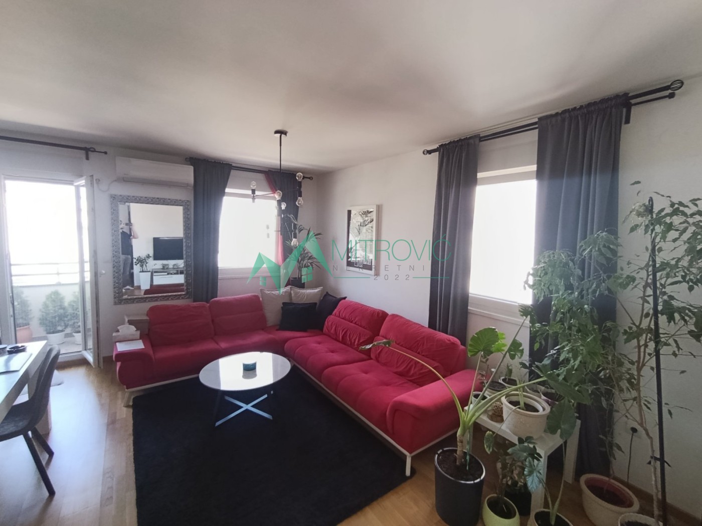 Stan Prodaja Novi Sad  72 m2