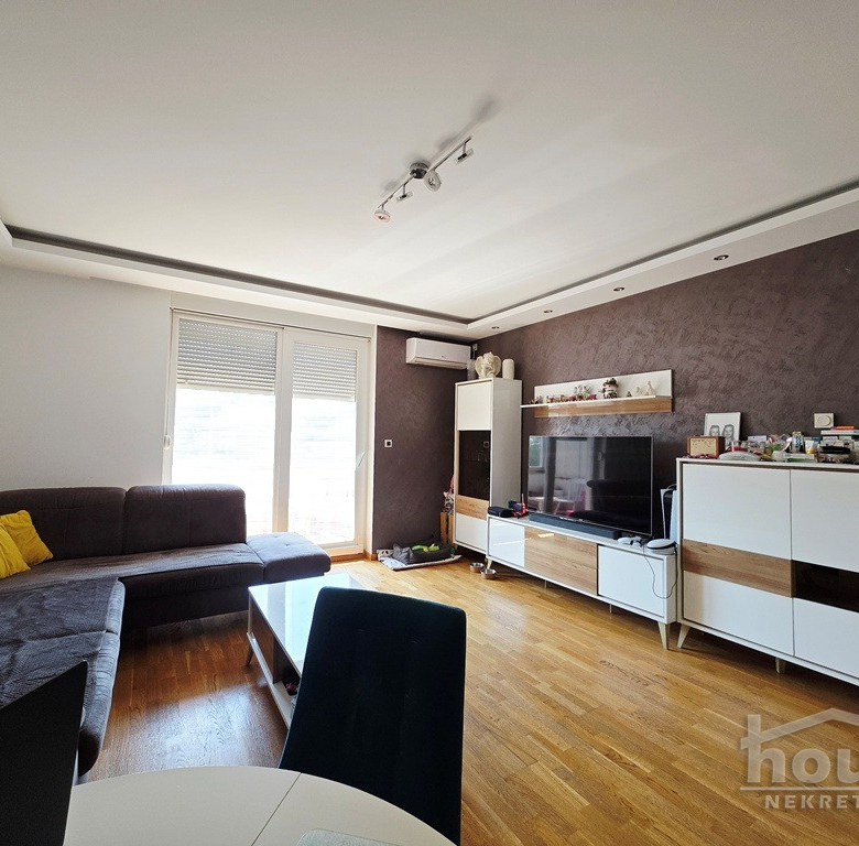 Stan Prodaja Novi Sad  69 m2